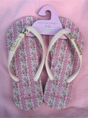 NWT Love Shack Fancy Girls Havaianas pink Floral Flip Flops Size 2y